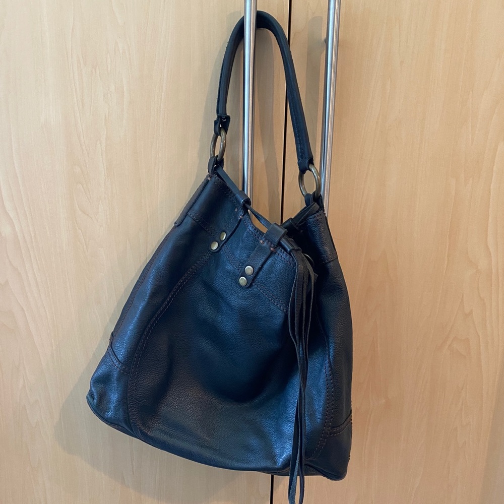 Lucky Brand vintage inspired bucket bag